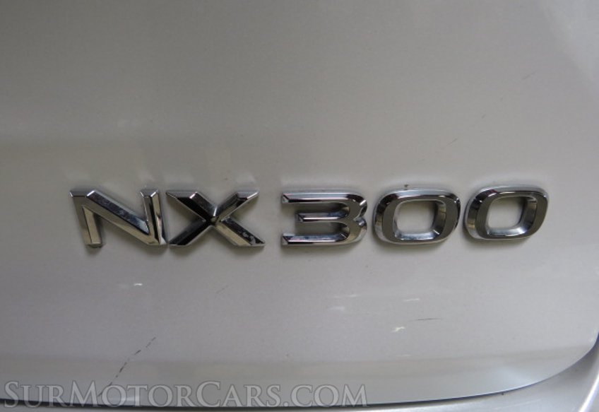 2021 Lexus NX 300 - Image 17