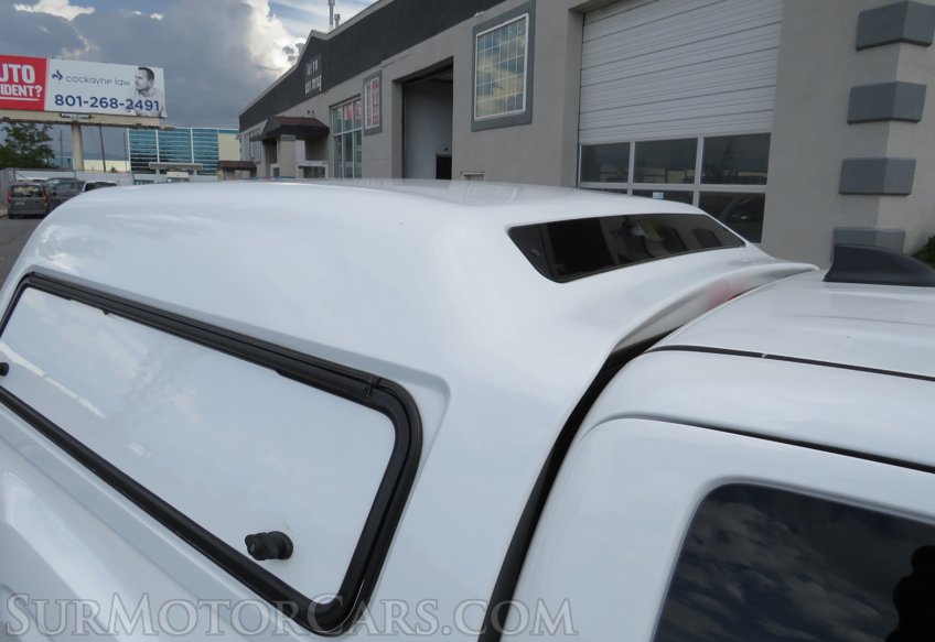 2021 Toyota Tacoma - Image 22