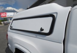 2021 Toyota Tacoma - Image 24