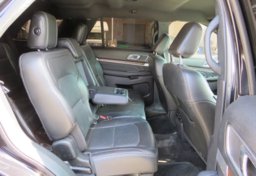 2018 Ford Explorer - Image 30