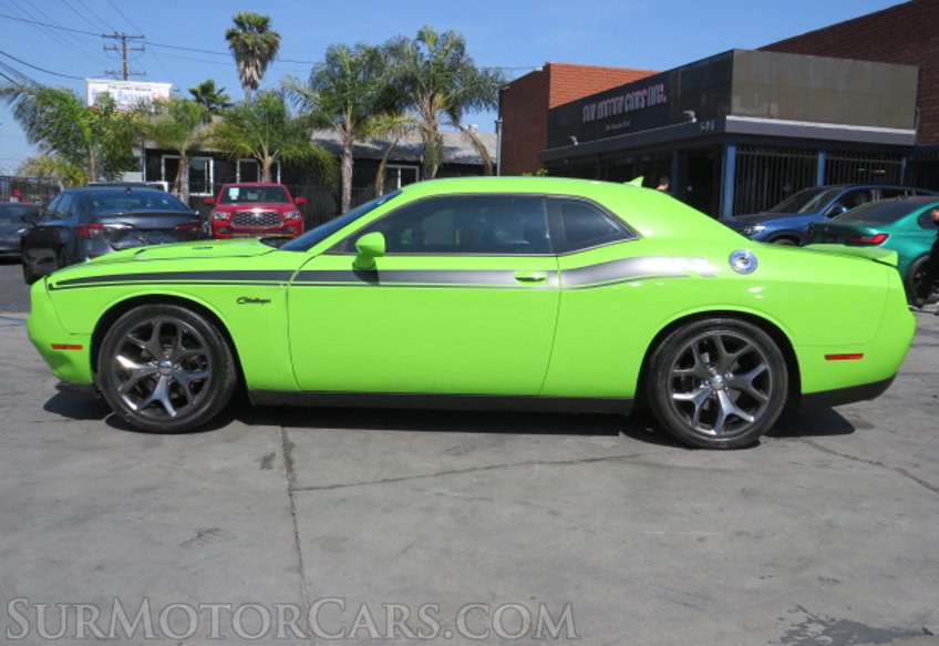 2015 Dodge Challenger - Image 5