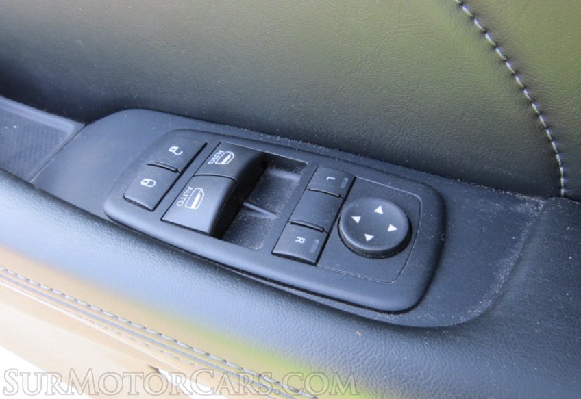 2015 Dodge Challenger - Image 42