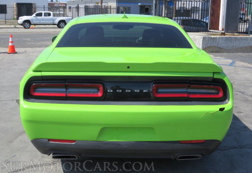 2015 Dodge Challenger - Image 12