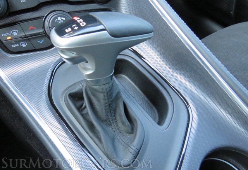 2015 Dodge Challenger - Image 40