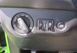 2015 Dodge Challenger - Image 31