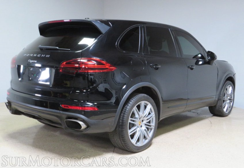 2016 Porsche Cayenne - Image 8