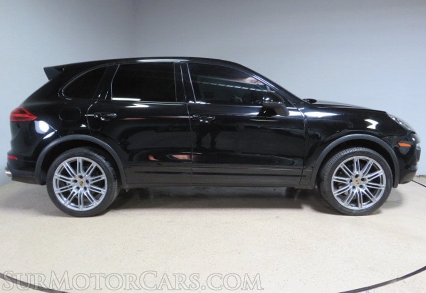 2016 Porsche Cayenne - Image 5