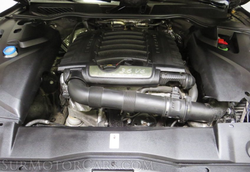 2016 Porsche Cayenne - Image 50