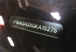 2016 Porsche Cayenne - Image 52