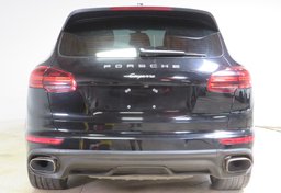 2016 Porsche Cayenne - Image 11
