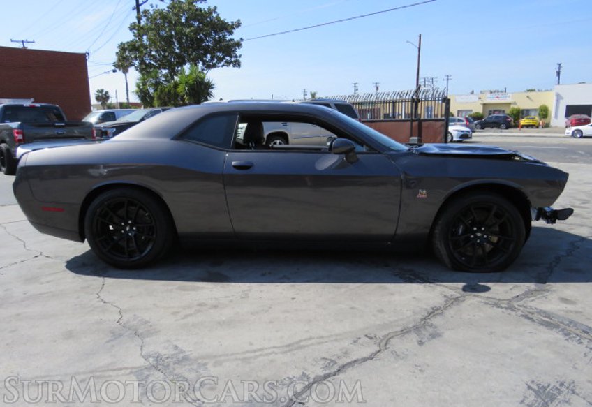 2020 Dodge Challenger - Image 11