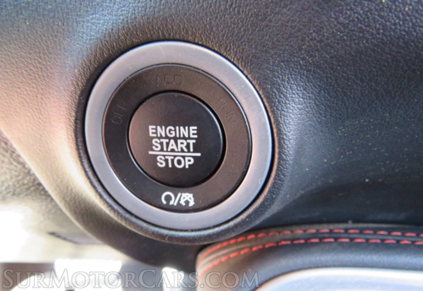 2020 Dodge Challenger - Image 32