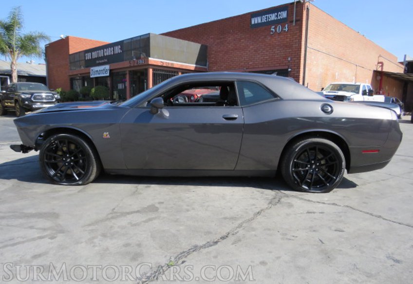 2020 Dodge Challenger - Image 12
