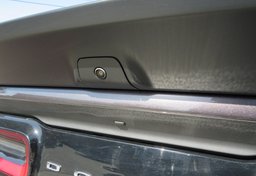 2020 Dodge Challenger - Image 18