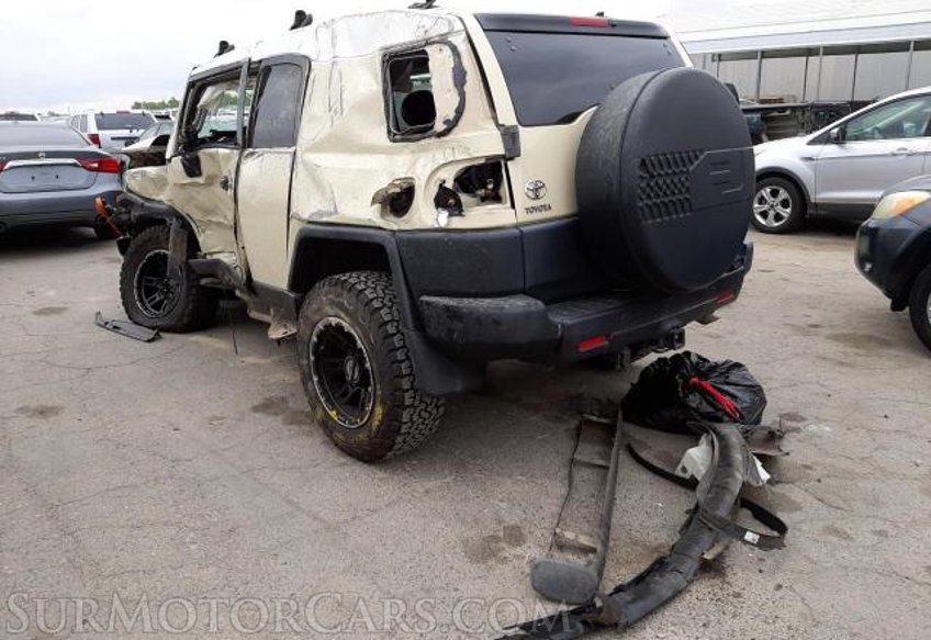 2008 Toyota FJ Cruiser - Image 4