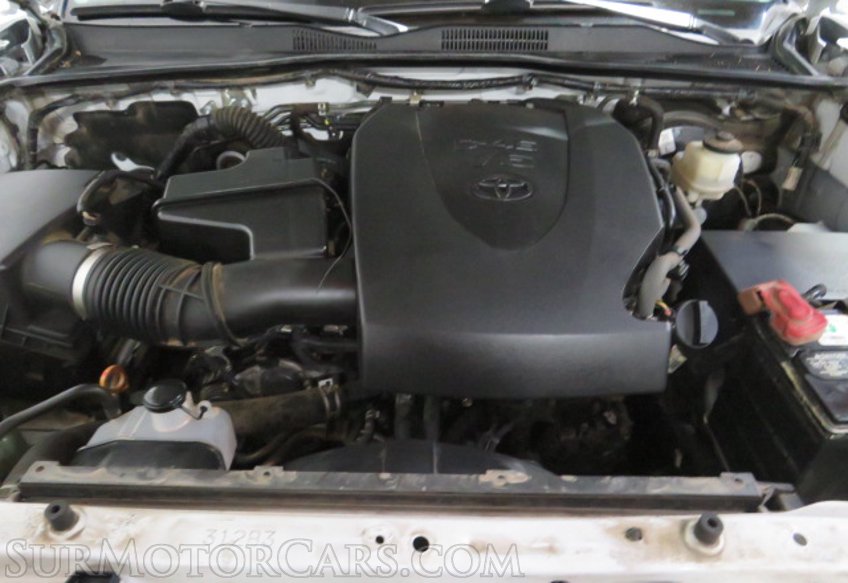 2018 Toyota Tacoma - Image 44