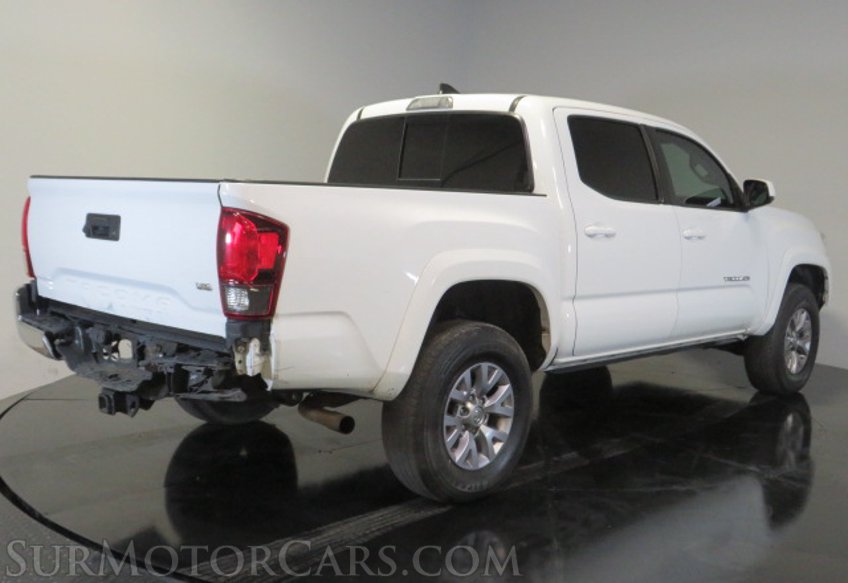 2018 Toyota Tacoma - Image 10