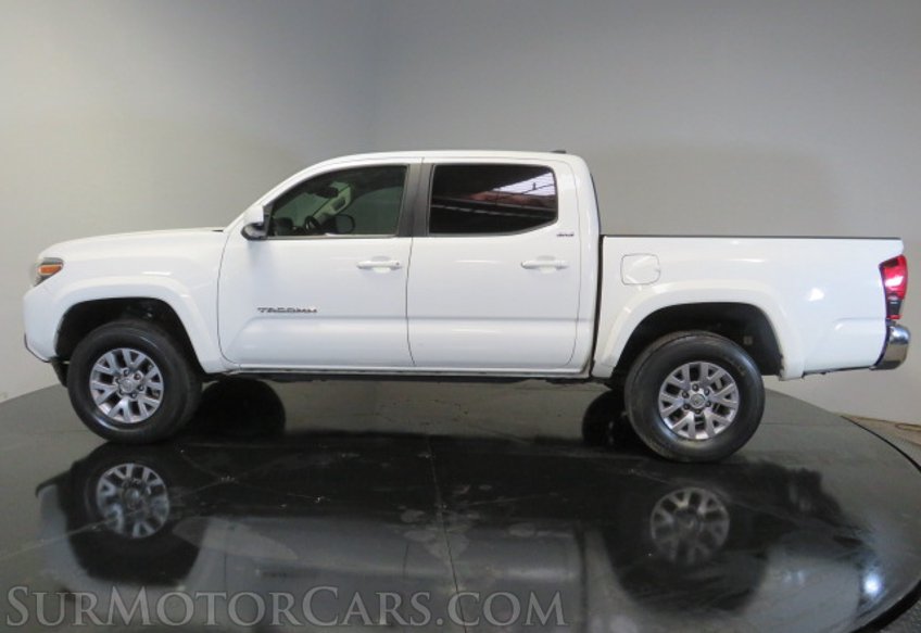 2018 Toyota Tacoma - Image 5