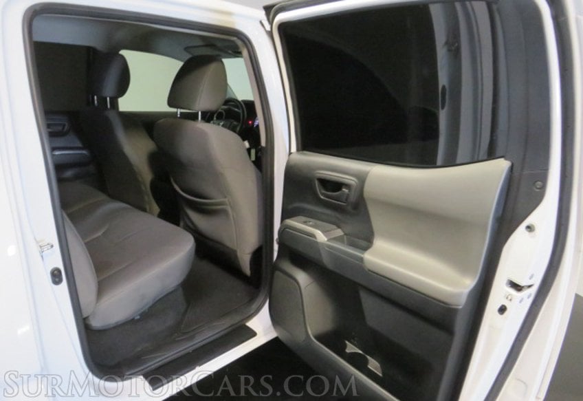 2018 Toyota Tacoma - Image 21