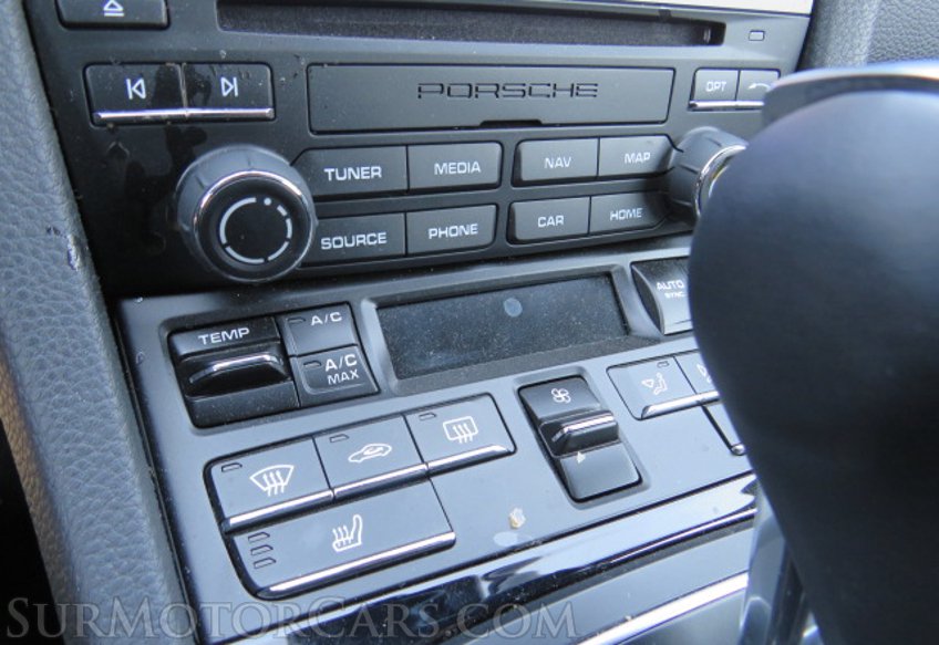 2022 Porsche 718 Cayman - Image 27