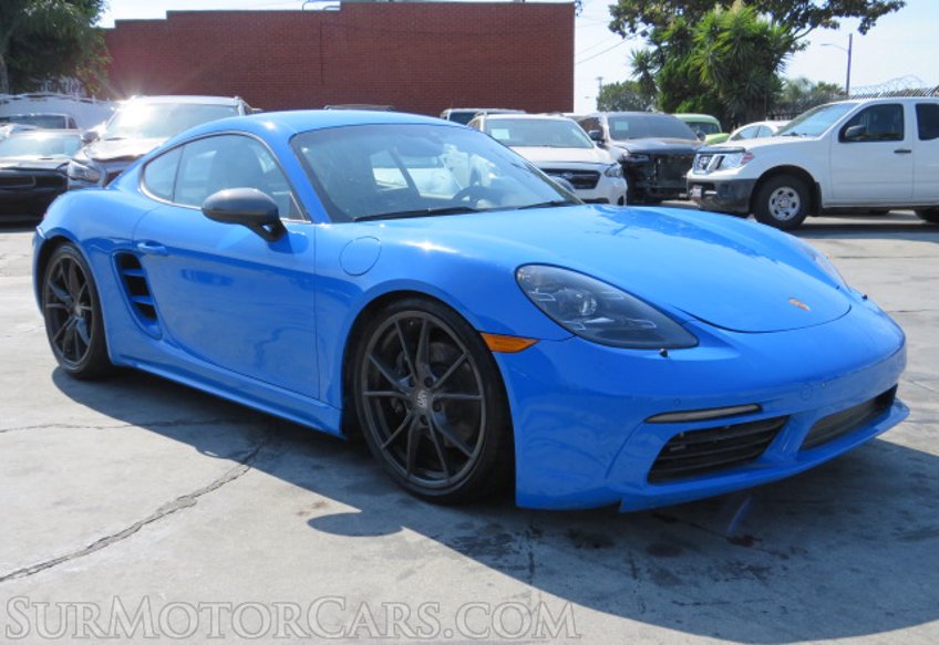 2022 Porsche 718 Cayman - Image 4