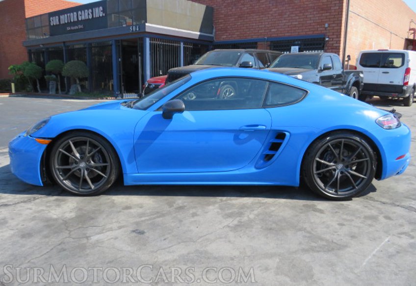 2022 Porsche 718 Cayman - Image 6