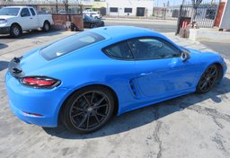 2022 Porsche 718 Cayman - Image 8