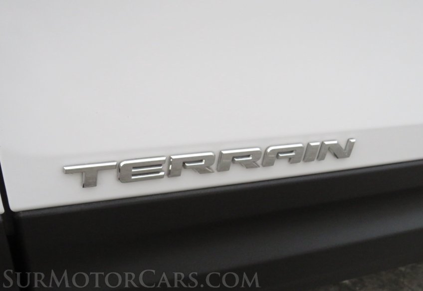 2021 GMC Terrain - Image 15