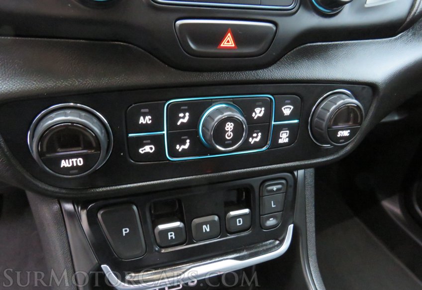 2021 GMC Terrain - Image 45