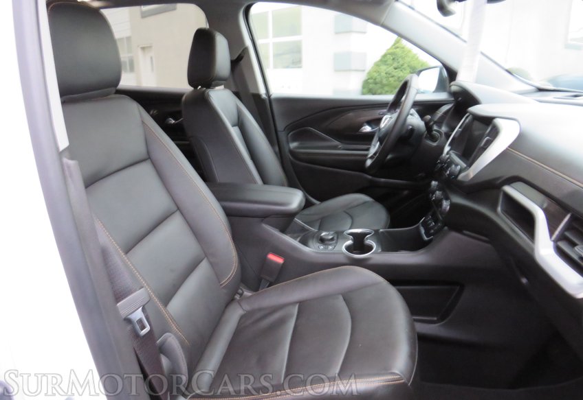 2021 GMC Terrain - Image 24