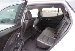 2021 GMC Terrain - Image 28