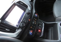 2021 GMC Terrain - Image 36