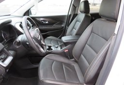 2021 GMC Terrain - Image 25