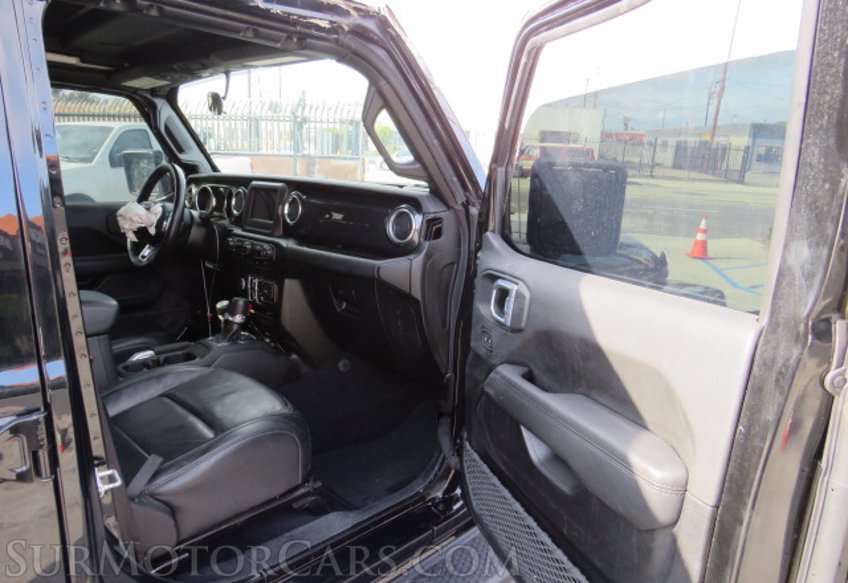 2021 Jeep Wrangler - Image 21