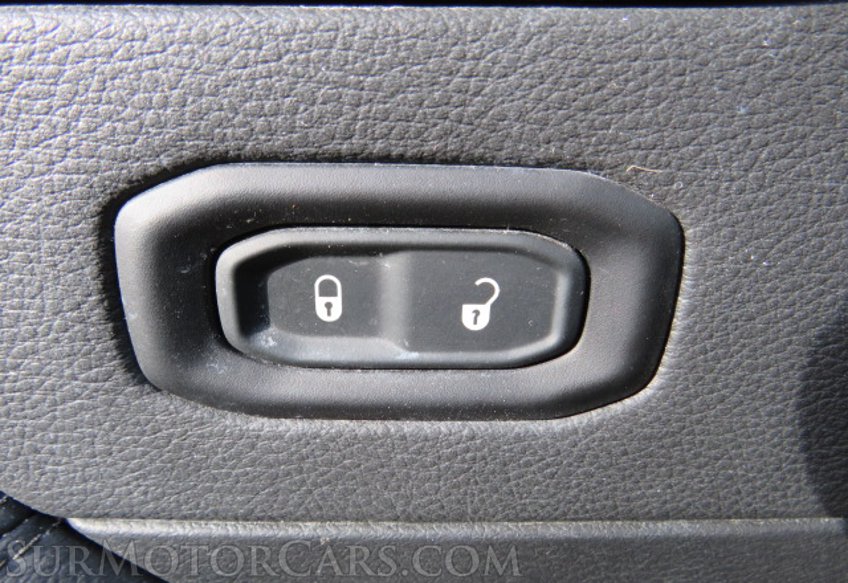 2021 Jeep Wrangler - Image 34