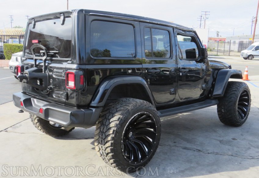 2021 Jeep Wrangler - Image 9