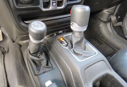 2021 Jeep Wrangler - Image 37