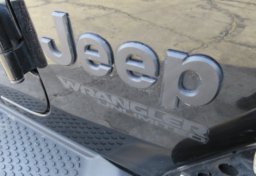 2021 Jeep Wrangler - Image 14