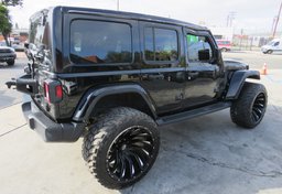 2021 Jeep Wrangler - Image 7