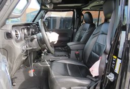 2021 Jeep Wrangler - Image 25