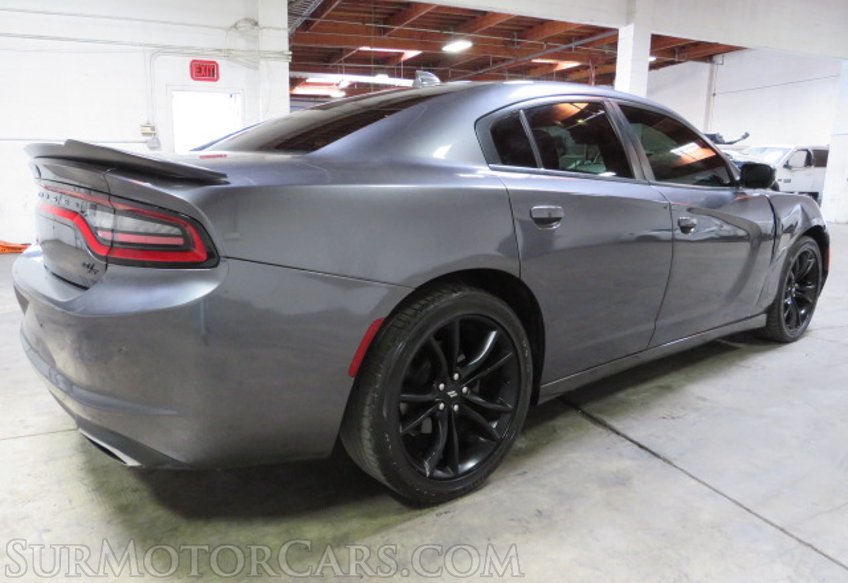 2018 Dodge Charger - Image 6