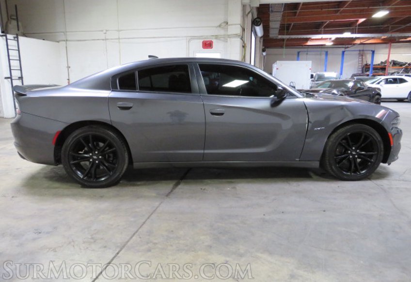 2018 Dodge Charger - Image 10