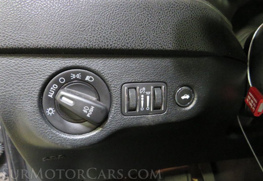 2018 Dodge Charger - Image 40