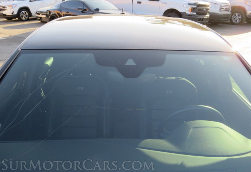 2019 Volkswagen Golf R - Image 17