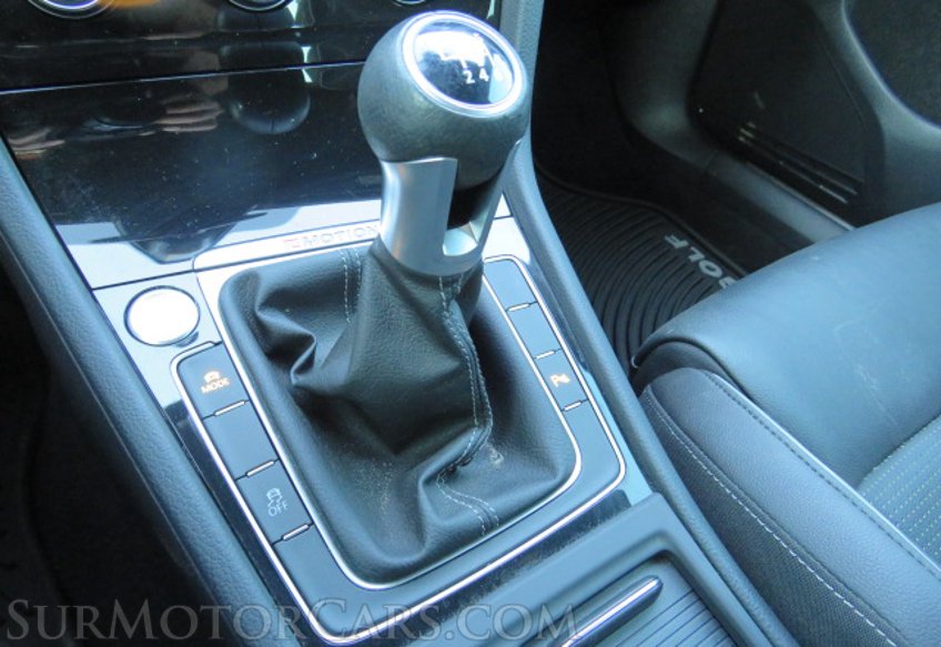 2019 Volkswagen Golf R - Image 43