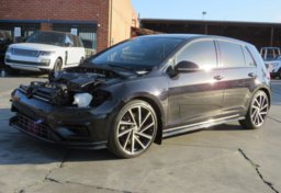 2019 Volkswagen Golf R - Image 1