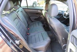 2019 Volkswagen Golf R - Image 27