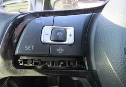 2019 Volkswagen Golf R - Image 46