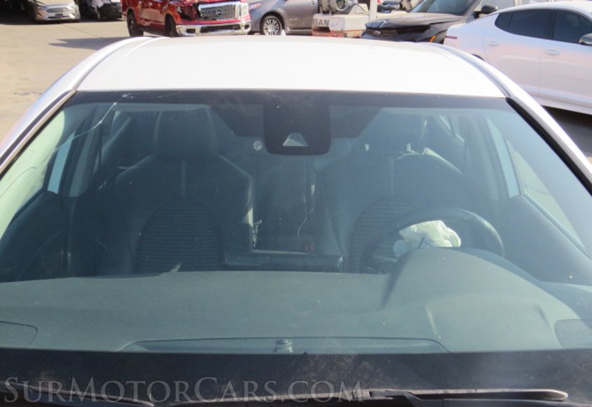 2021 Toyota Camry - Image 16