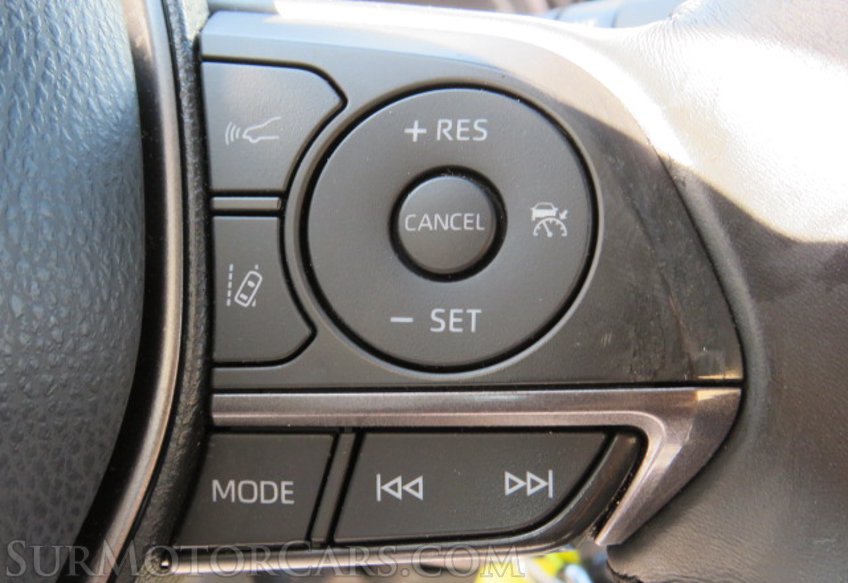 2021 Toyota Camry - Image 33